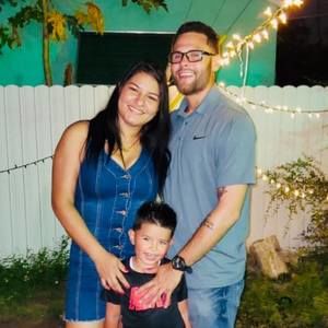 Meet your Posher, Estefania